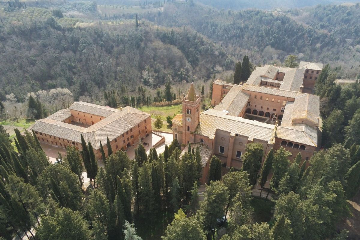 Holidays for Visit to the Abbey of Monte Oliveto Maggiore